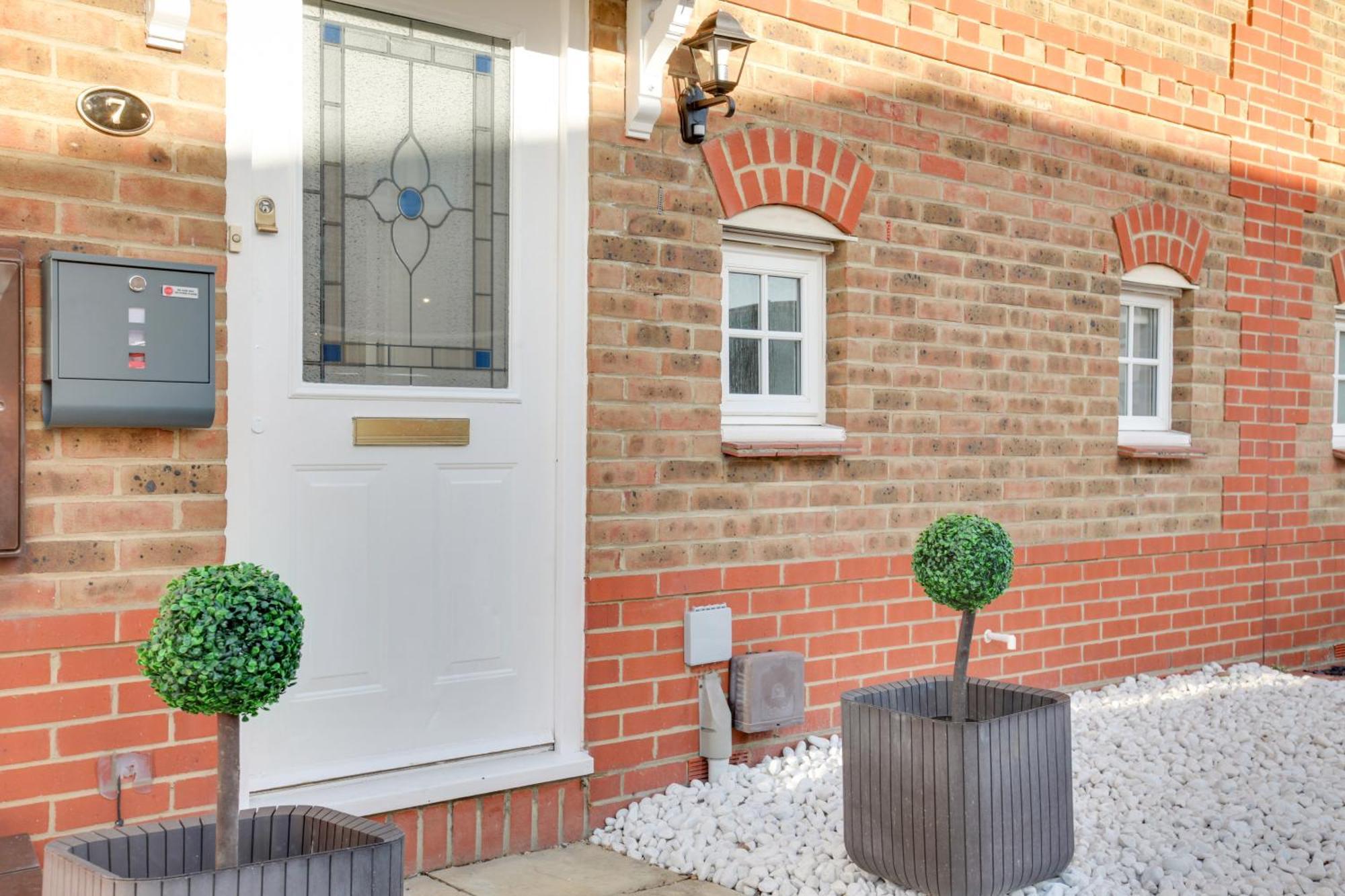 Cosy Two Bedroom House - Chelmsford - Free Parking And Wifi Exterior foto